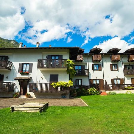 Casa Enrico Apartment Pieve Di Ledro Cameră foto
